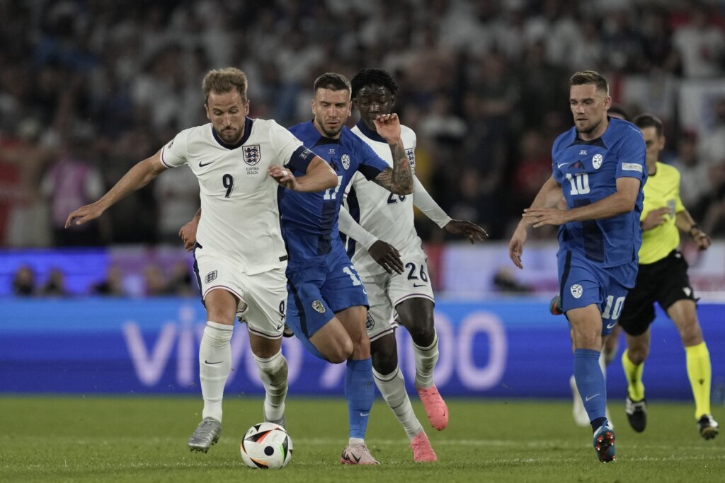 England coach Southgate targeted after 0-0 draw with Slovenia at Euro 2024