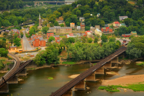 After earlier disruption stemming from fire at Harpers Ferry Bridge, train service restored