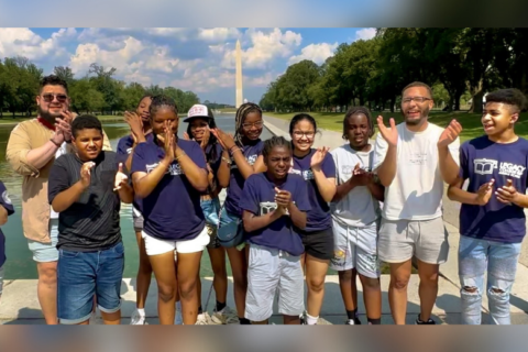 How wise is your dad? People on the National Mall salute their pops on Father’s Day
