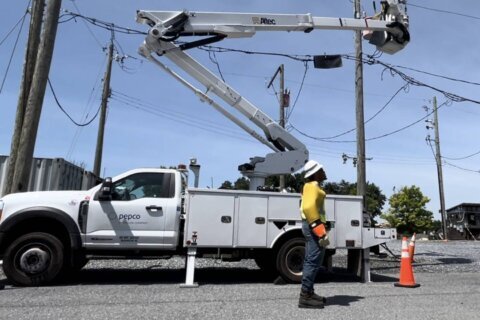 How the heat has been stressing the DC power grid — and line workers