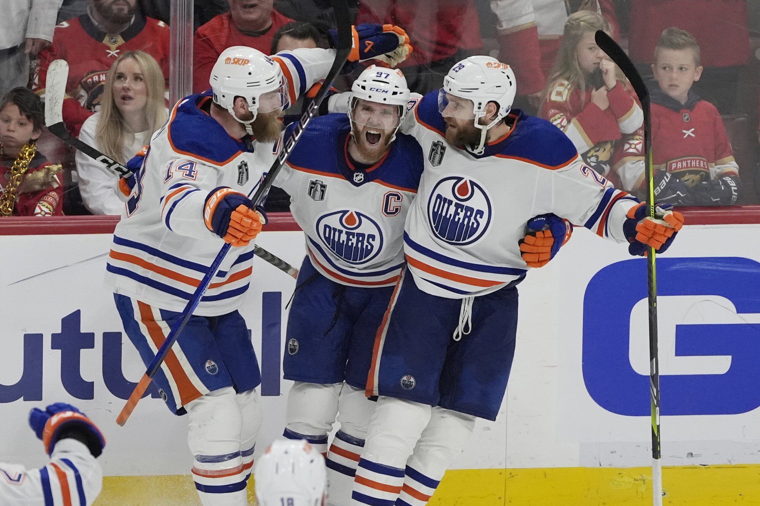 Connor Mcdavid Wins Conn Smythe As Playoff Mvp Despite Oilers Losing 