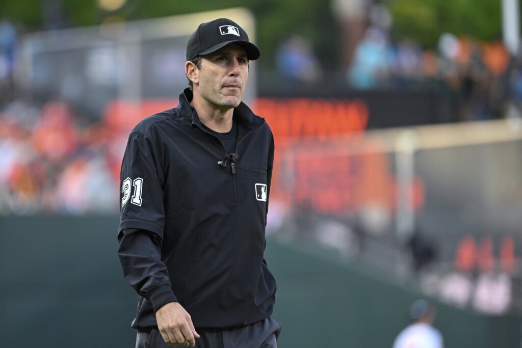 MLB umpire Pat Hoberg appealing discipline following sports betting investigation