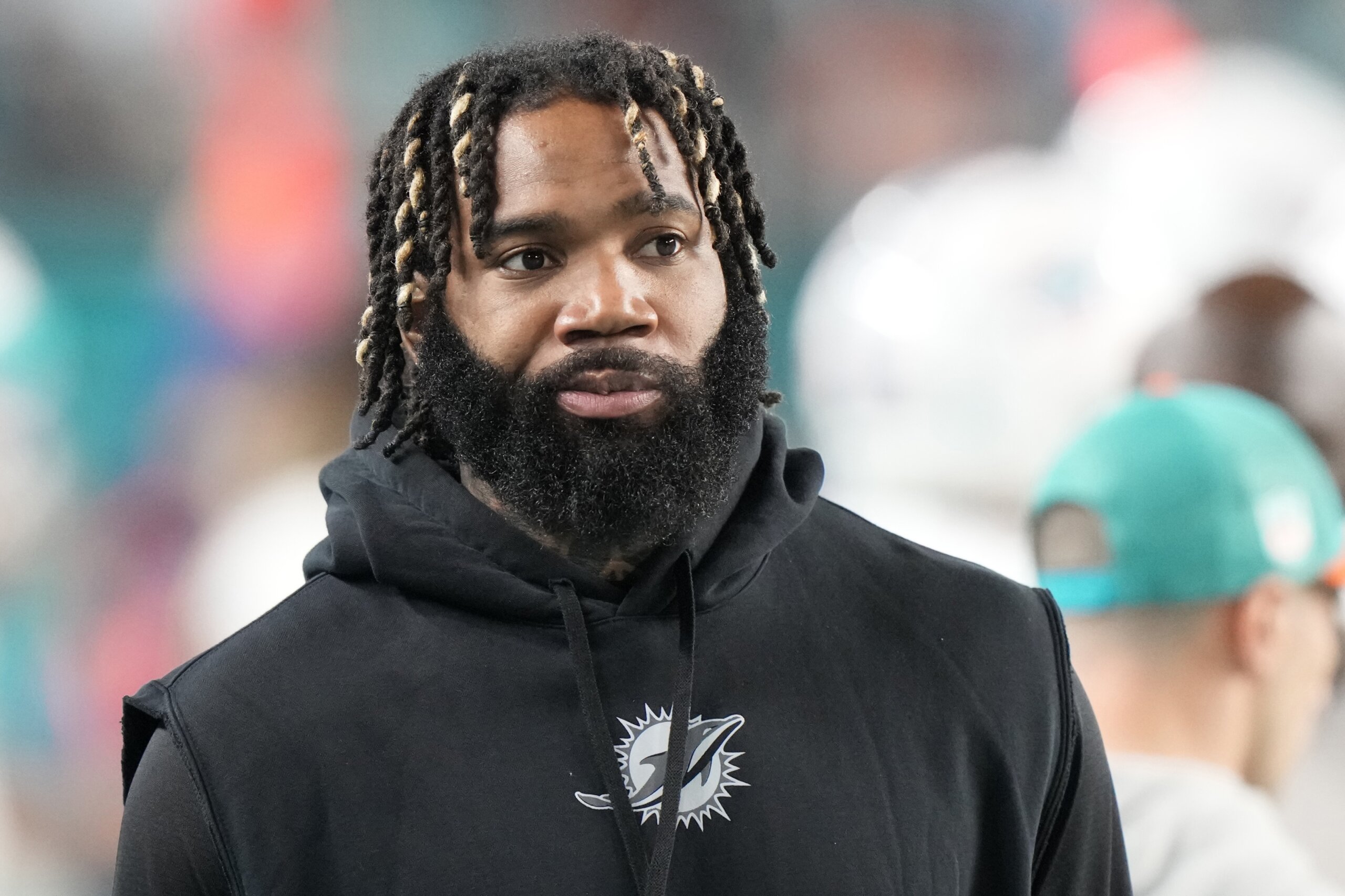 Ex-Dolphin Xavien Howard is accused of sending a teen an explicit photo over  an abortion quarrel - WTOP News