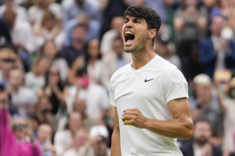 Alcaraz and Sinner both reach Wimbledon quarterfinals and are 1 match away from another meeting