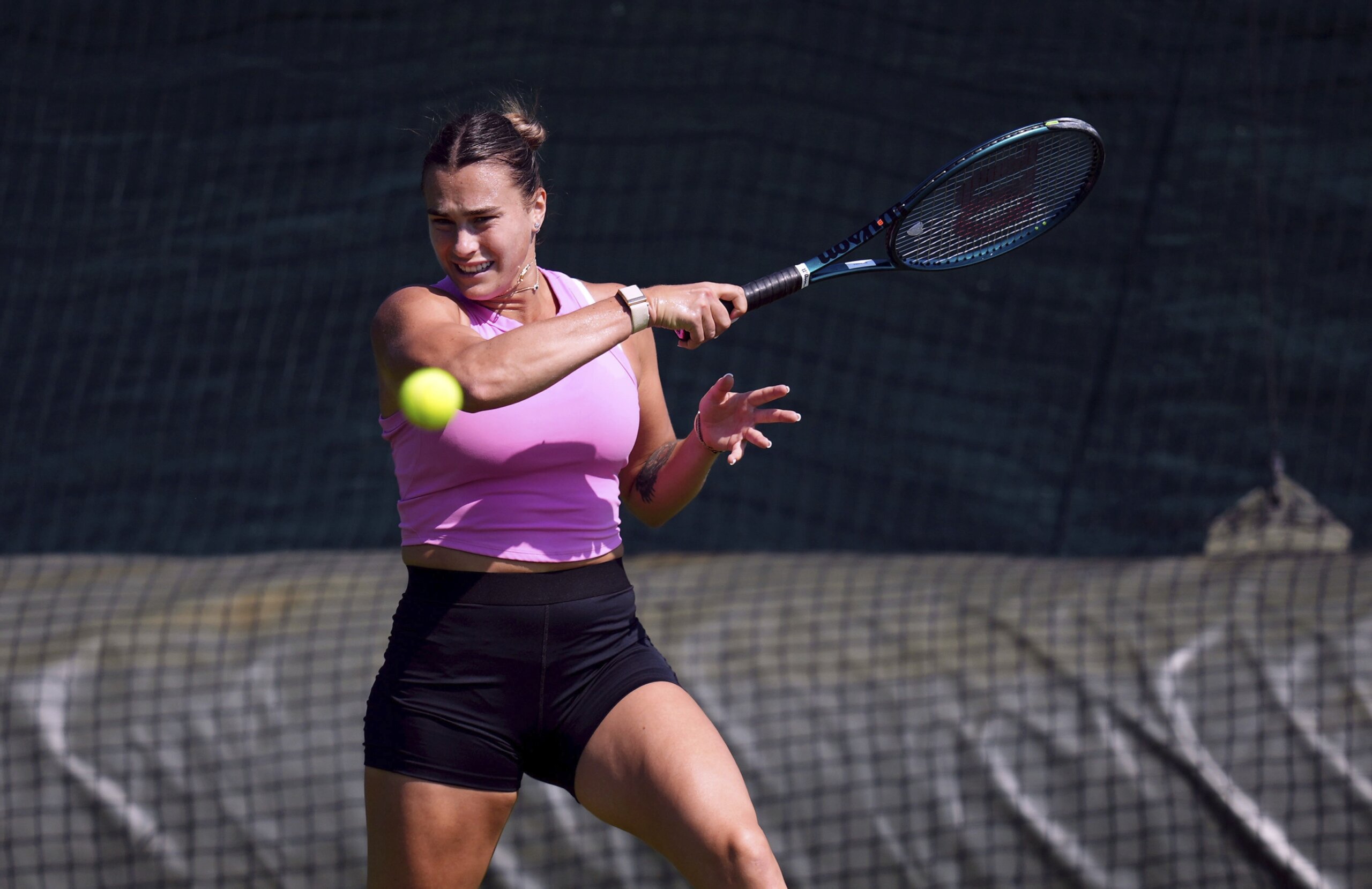 Aryna Sabalenka Withdraws From Wimbledon With A Shoulder Injury - WTOP News