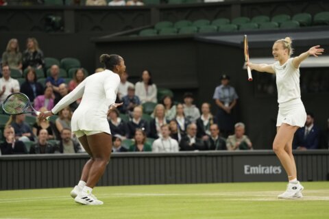 Siniakova and Townsend win women’s doubles title at Wimbledon