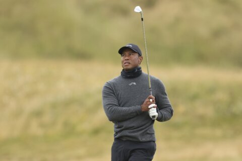 Tiger Woods in danger of missing cut at British Open again after 8-over 79 at Royal Troon