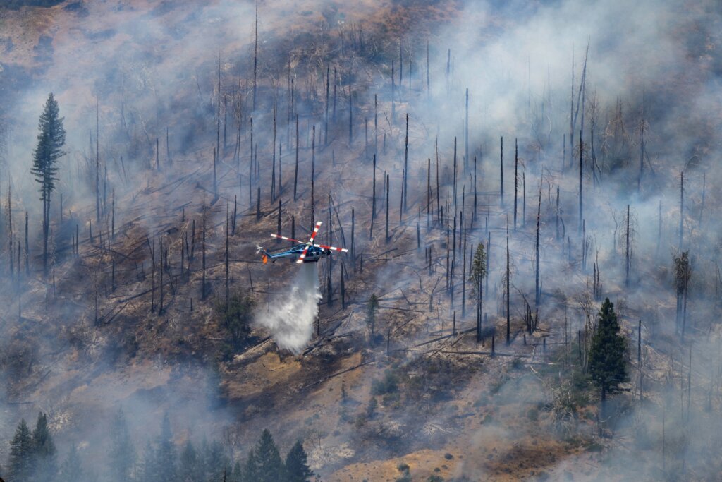 Heat, erratic winds and possible lightning could complicate the battle against California wildfire