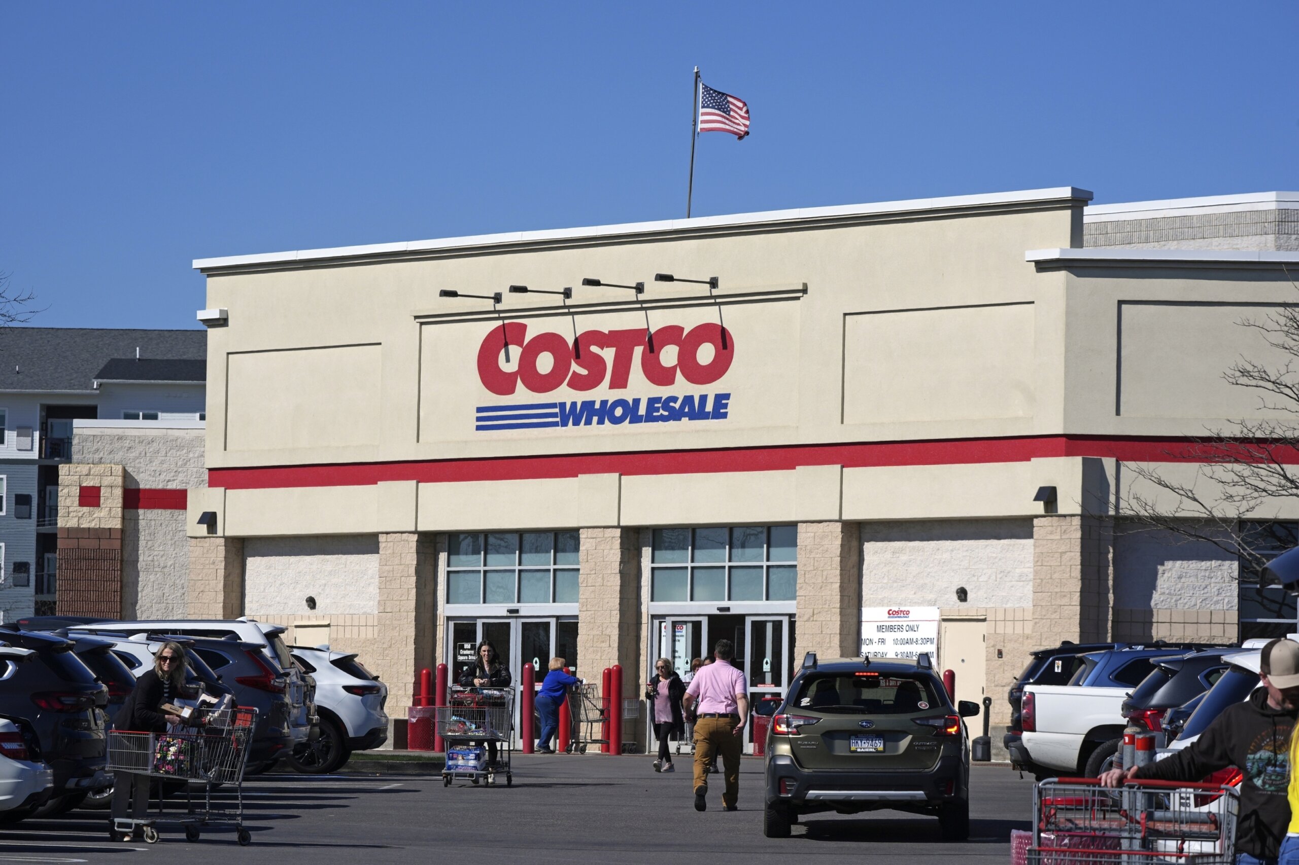 Costco raises annual membership fees for the 1st time since 2017