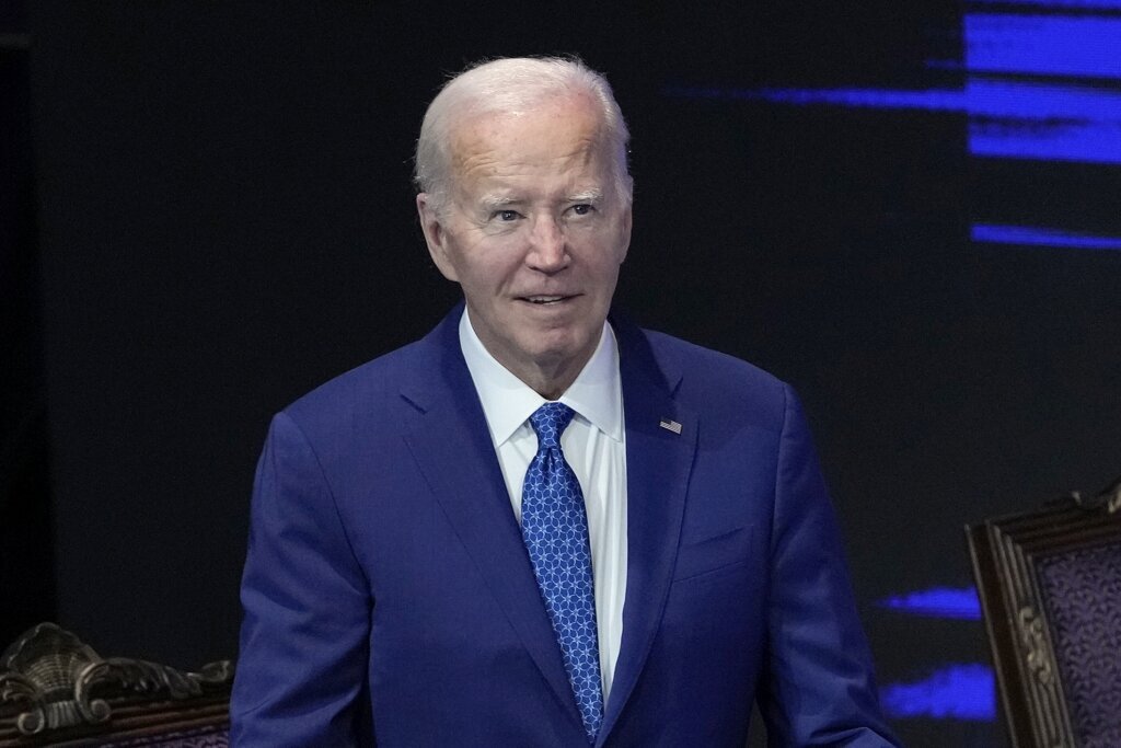 Biden’s support on Capitol Hill grimly uncertain as Democrats argue in private