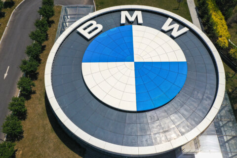 BMW recalling more than 390,000 vehicles due to airbag inflator issue