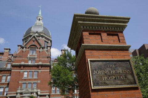 Thanks to a $1 billion gift, most Johns Hopkins medical students will no longer pay tuition