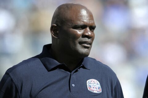 NFL Hall of Famer Lawrence Taylor charged with failing to update address on sex offender registry