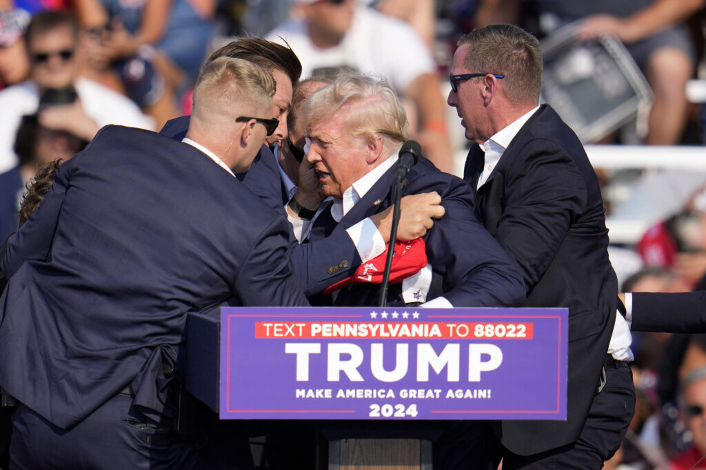 ‘There should be some questions asked’: Former Secret Service agent on Trump assassination attempt