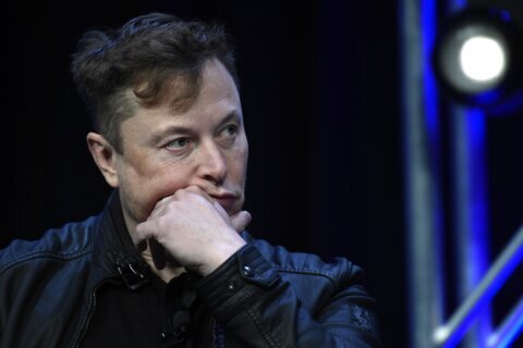Judge who nixed Musk’s pay package hears arguments on massive fee request from plaintiff lawyers