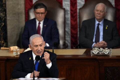 Netanyahu meets with Biden and Harris at a crucial moment for the US and Israel