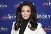 Smithsonian celebrates golden anniversary of 'Wonder Woman' TV series with Lynda Carter 