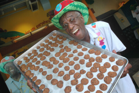 Wally Amos, founder of ‘Famous Amos’ cookies, dies at 88