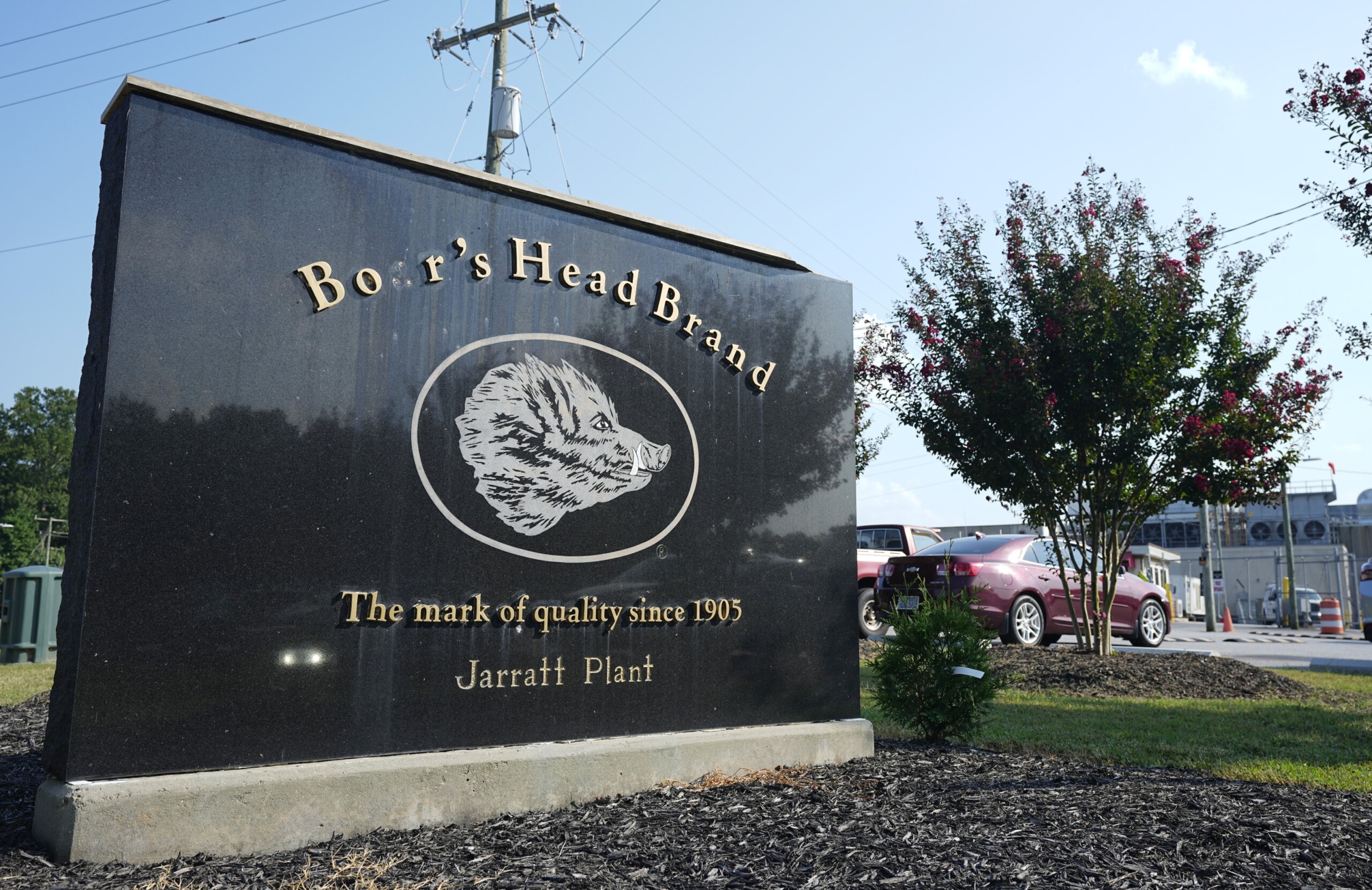 Boar’s Head to close Virginia plant linked to deadly listeria outbreak – WTOP News