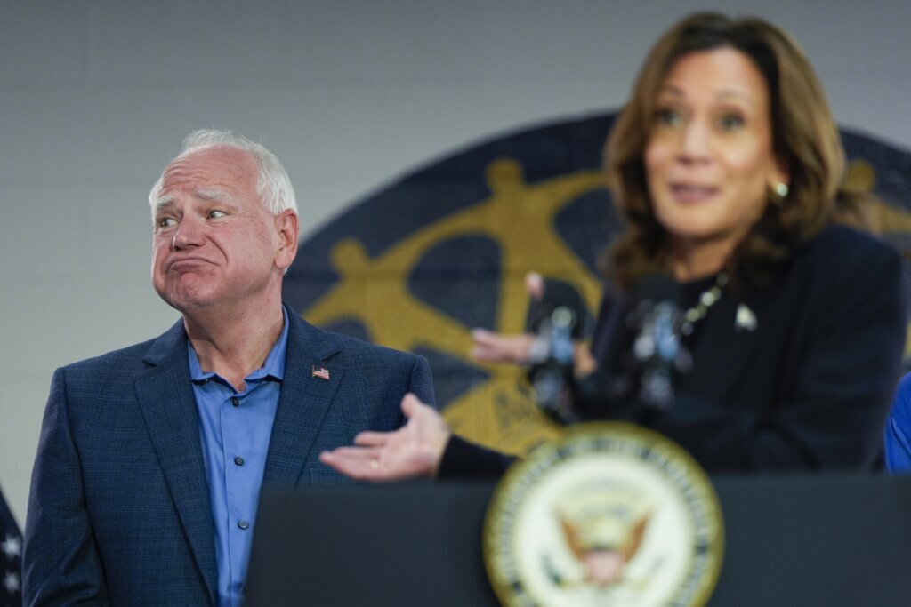 Kamala Harris and Tim Walz campaign in Arizona as they fight to gain ground in the Sun Belt