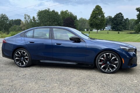 BMW i5 M60