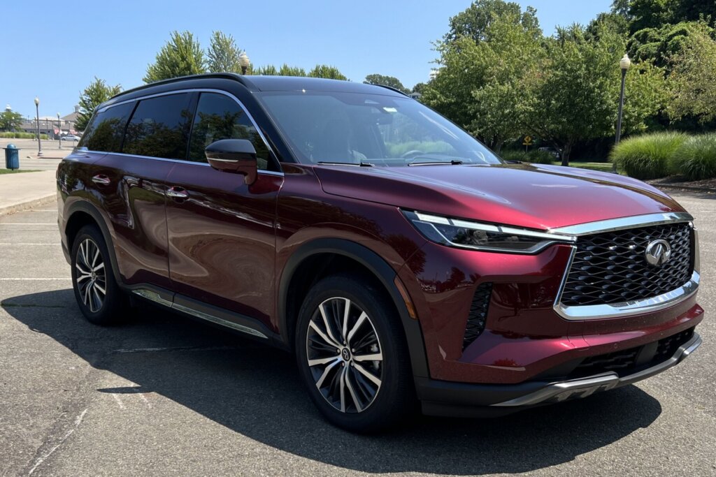 Exterior of the 2024 Infiniti QX60