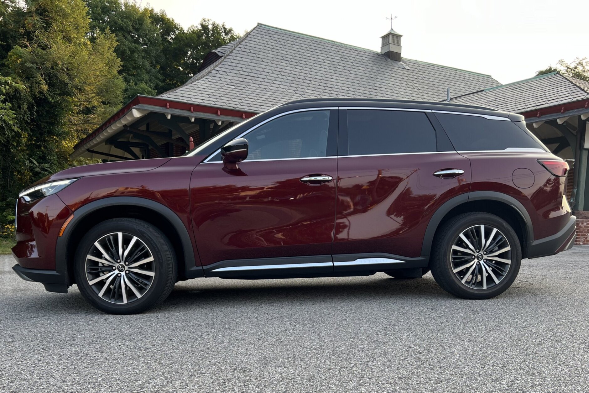 Exterior of the 2024 Infiniti QX60