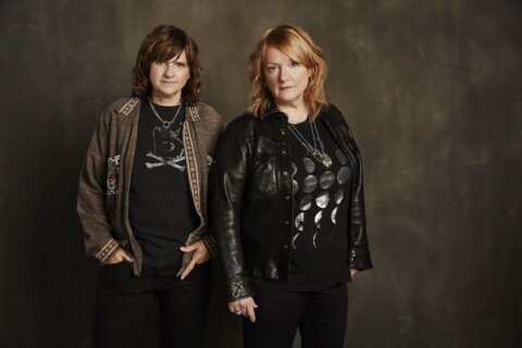 Virginia is 'Closer to Fine' as Indigo Girls ride the 'Barbie' wave all the way to Wolf Trap