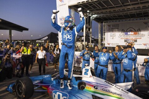 Josef Newgarden wins St. Louis-area IndyCar race for 5th time and 4th in 5 years