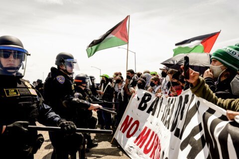 San Francisco prosecutors charge 26 pro-Palestinian demonstrators who blocked Golden Gate Bridge