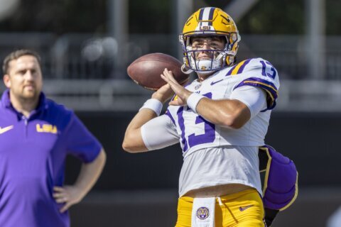 Starting QBs at LSU and USC have a featured role after staying patient in the transfer portal era