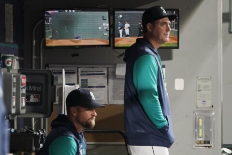 Dan Wilson steps into the role of manager as the struggling Mariners try to save their season