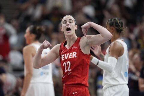 Caitlin Clark scores 29 to help Fever fend off Mercury rally in 98-89 win before sellout crowd