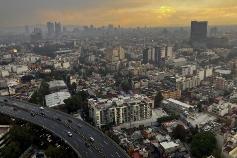 Mexico City assembly OKs strongest rent control since the 1940s, limiting rises to inflation rate