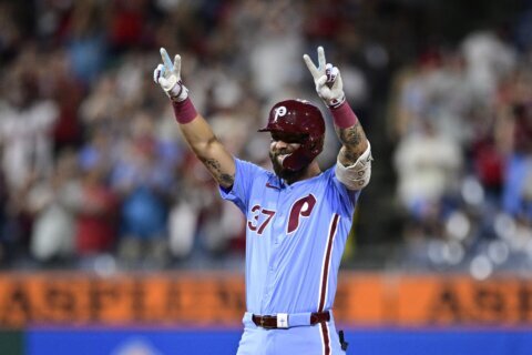 Weston Wilson becomes 1st Phillies rookie to hit for cycle with double in 8th inning vs Nationals