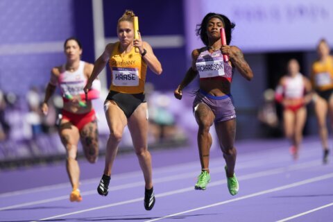 In Olympic relay, Sha'Carri Richardson saves US women, while men advance easily and Jamaica is out