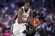 Kevin Durant passes Lisa Leslie for career US Olympic scoring record
