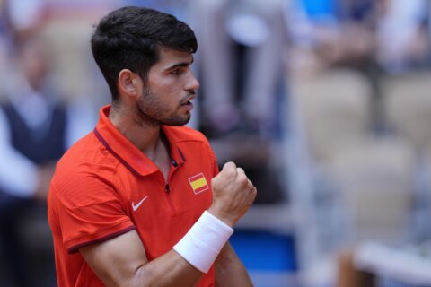 Carlos Alcaraz reaches the Olympics men’s tennis singles final by beating Felix Auger-Aliassime