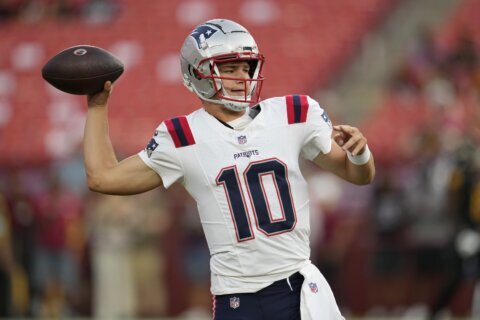 Analysis: Patriots have no reason to rush rookie quarterback Drake Maye