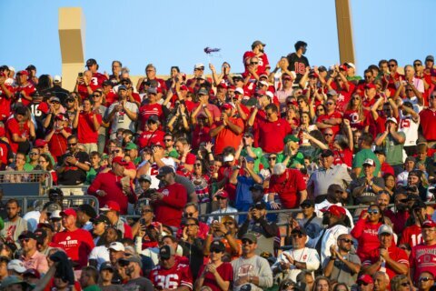 Nebraska, Ohio State, Alabama raise NIL funds at football practice through fan admission, autographs