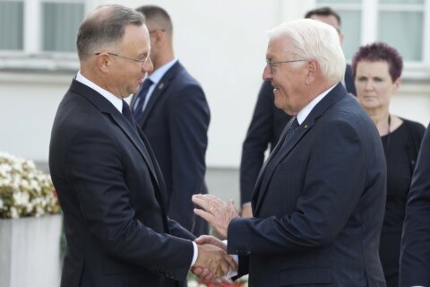 Poland marks 80th anniversary of Warsaw Uprising, honoring heroes of doomed fight for freedom