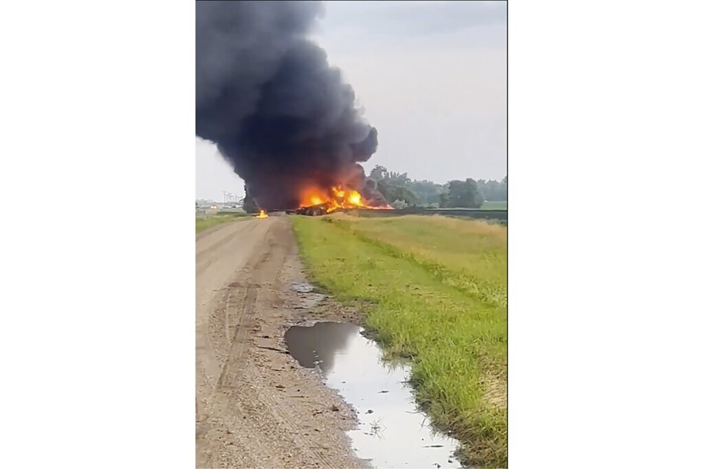 Fiery North Dakota derailment was latest crash to involve weak tank cars the NTSB wants replaced