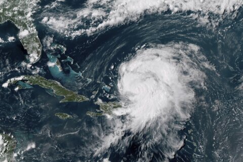 Hurricane Ernesto lashes Bermuda as wealthy British territory closes down