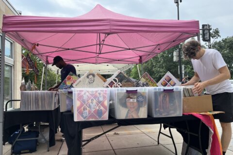 New Woodley Park flea market aims for quirky vendors