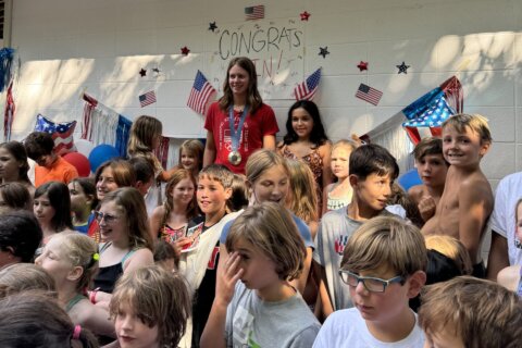 Olympic swimmer Erin Gemmell receives warm homecoming back at Montgomery Co. swim club