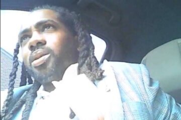 Trayon White