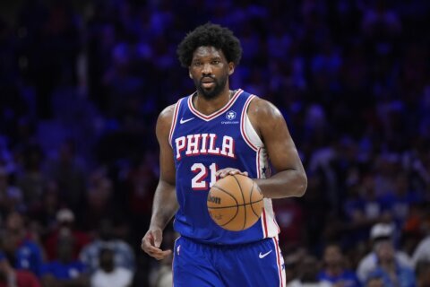 Joel Embiid signs a 3-year, $193 million contract extension with the 76ers