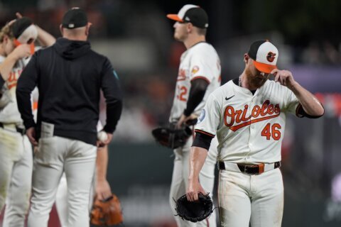 Blake Snell gets 12 Ks as Giants blank skidding Orioles 10-0