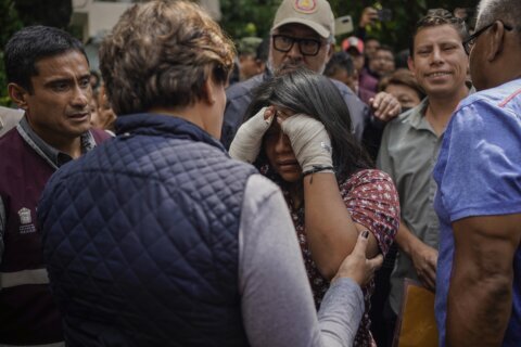 6 die in a landslide caused by heavy rains in Mexico