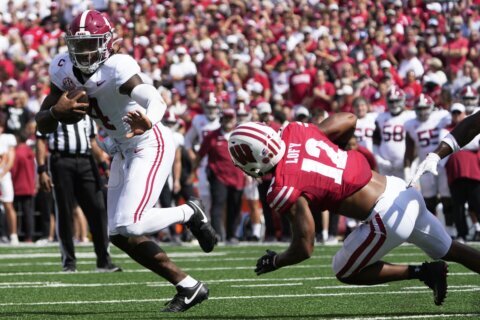 Milroe accounts for 5 TDs as No. 4 Alabama rips Wisconsin 42-10. Badgers QB Tyler Van Dyke injured